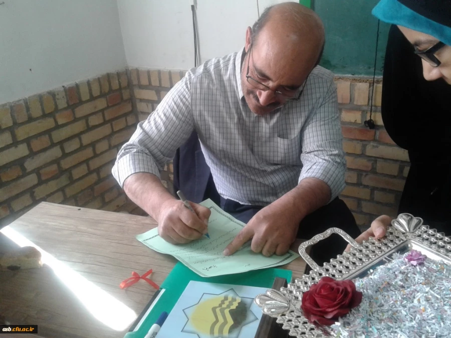 16 آذر روز دانشجو روز حق خواهی و استبداد ستیزی بر تمام رهپویان علم و معرفت گرامی باد. 14