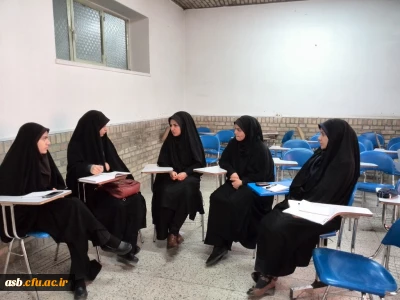 جلسه انجمن علمی عربی جهت آشنایی اعضای جدید با یکدیگر