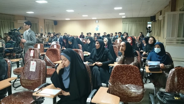 نشست کتاب و کتاب خوانی 18