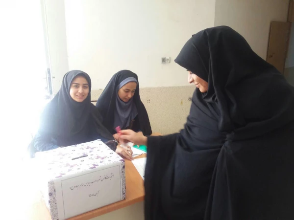 اسامی منتخبین کانون شعر و ادب 3