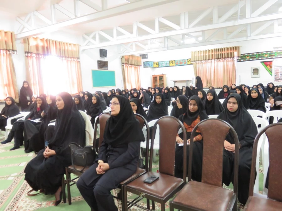 برگزاری کارگاه آموزشی پیشگیری و درمان بیماری های شایع زنان 2