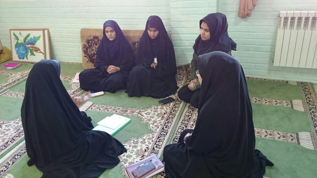 برگزاری نشست اعضای شورای مرکزی کانون شعر و ادب  3