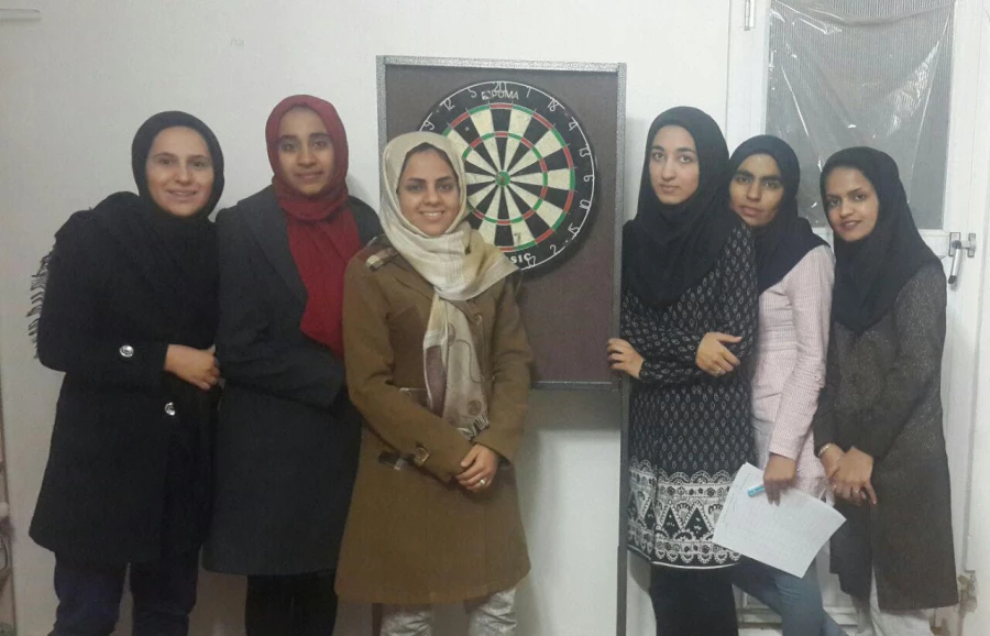 برگزاری مسابقات دارت در خوابگاه الزهرا