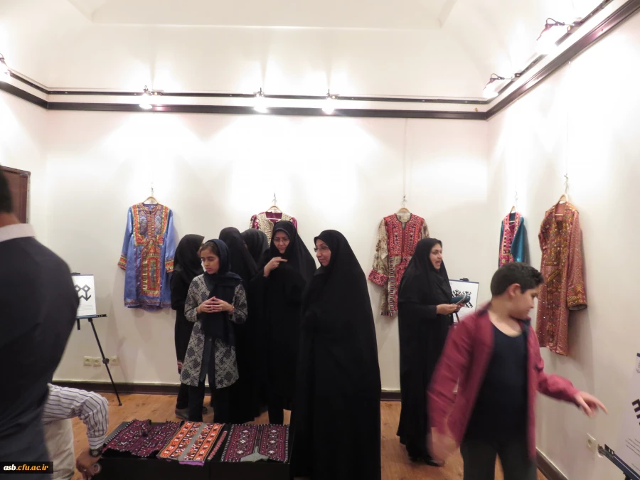 نمایشگاه سوزن دوزی