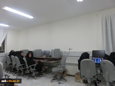 برگزاری کارگاه آموزش طراحی پوستر ویژه دبیران کانون انجمن ها