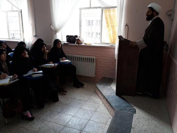 برگزاری دوره ضمن خدمت  معراج با محوریت  آموزش معارف قرآن، نماز و مهدویت 2