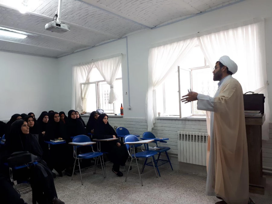 برگزاری دوره ضمن خدمت  معراج با محوریت  آموزش معارف قرآن، نماز و مهدویت 7