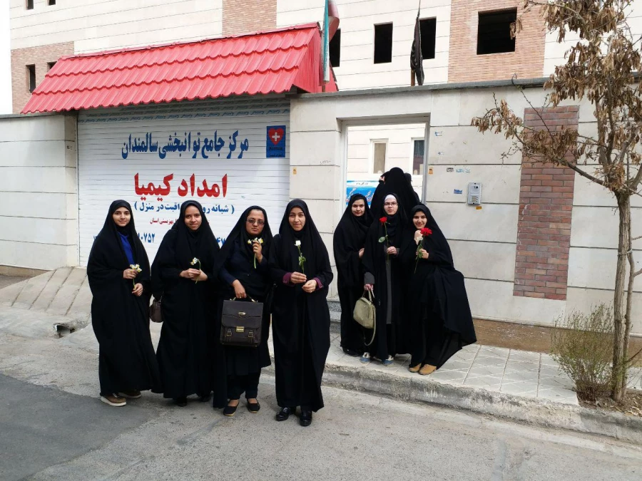 بازدید از خانه سالمندان به مناسبت روز مادر 3