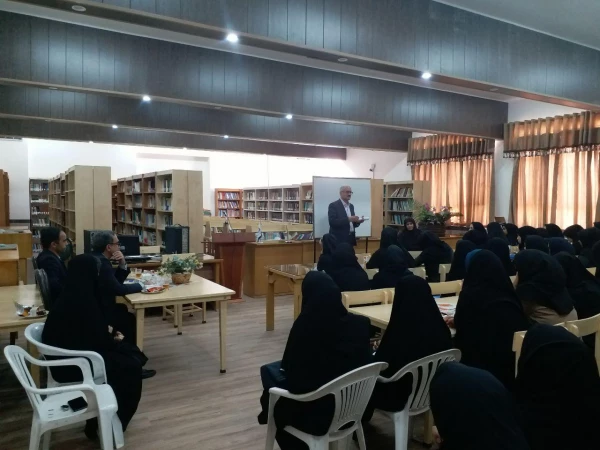 جلسه آشنایی با فعالیت های پرورشی 5