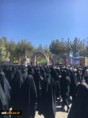 شرکت دانشجویان دانشگاه فرهنگیان پردیس امام سجادع در تشیع پیکر اولین شهید مدافع حرم