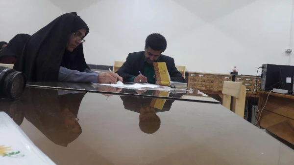 مسابقه خوانش غزل حافظ 5