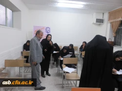 بازدید مدیریت امور پردیس های استان از جشنواره کتبی