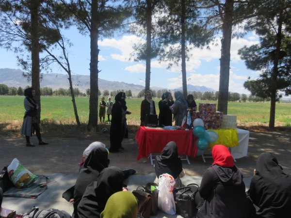 اردوی یک روزه به باغ امیرآباد 16