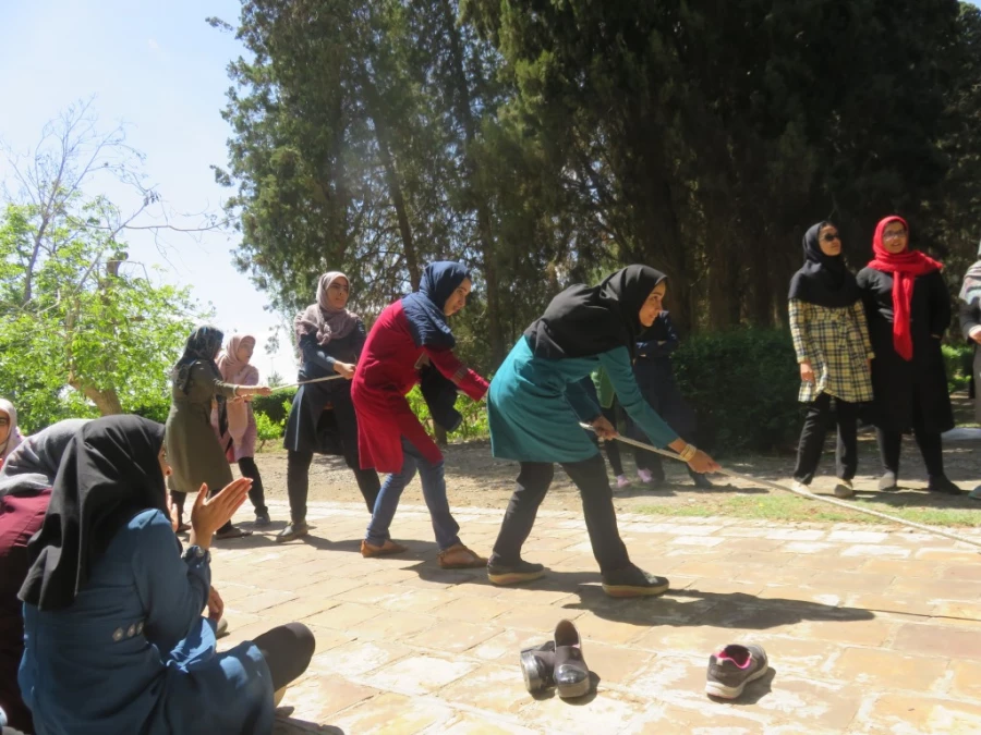 اردوی یک روزه به باغ امیرآباد 17