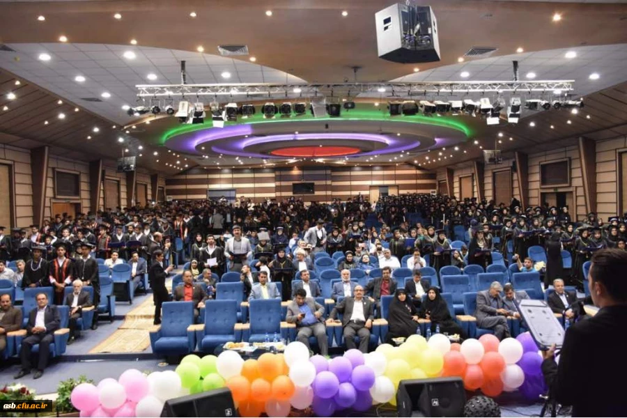 مراسم دانش آموختگی دانشجویان ورودی 93 و حضور سرکار خانم دکتر علی نژاد معاون دانشجویی دانشگاه فرهنگیان در  این مراسم 5