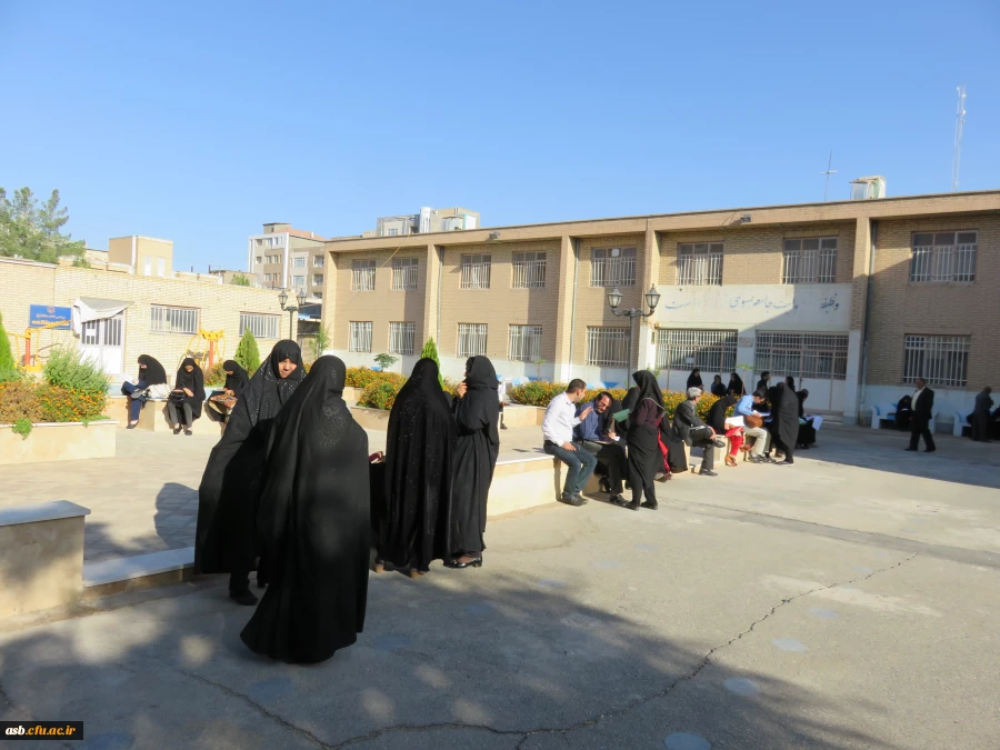 ثبت نام دانشجویان جدیدالورود 4