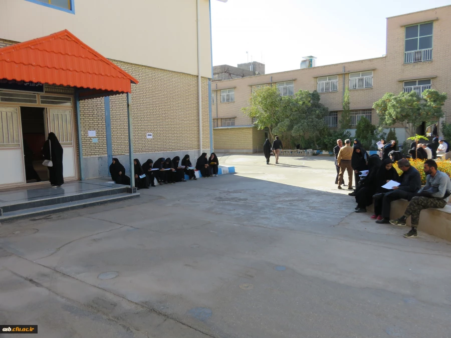 ثبت نام دانشجویان جدیدالورود 5