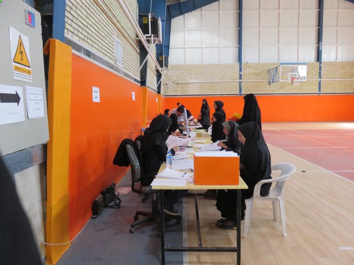 ثبت نام دانشجویان جدیدالورود 6