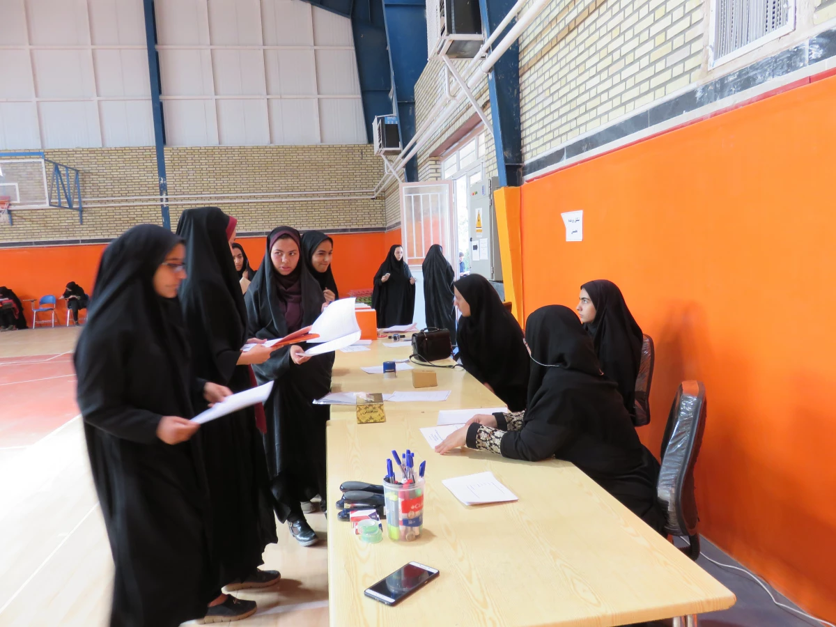 ثبت نام دانشجویان جدیدالورود 7