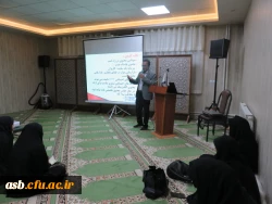 جلسه تولید محتوای الکترونیکی با سخنرانی مهندس صداقتی 4