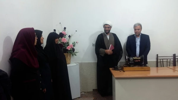 افتتاحیه کارگاه خیاطی در سرای دانشجویی الزهرا 3