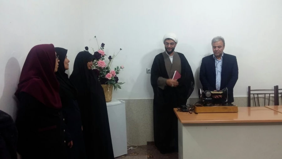 افتتاحیه کارگاه خیاطی در سرای دانشجویی الزهرا 3