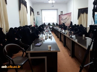 برگزاری کرسی آزاد اندیشی به مناسبت وحدت حوزه و دانشگاه