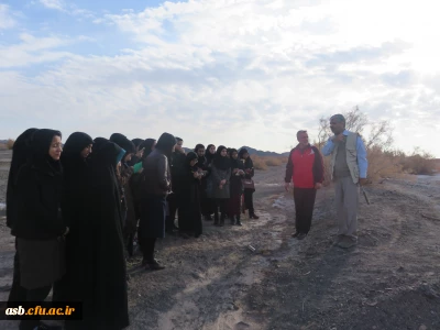 بازدید دانشجویان رشته جغرافیا از معدن قلعه زری خراسان جنوبی