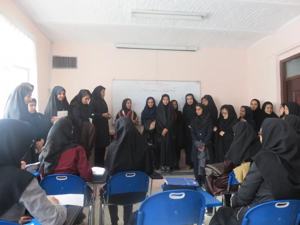 بازدید دانش آموزان مدارس از دانشگاه فرهنگیان در هفته پژوهش 4