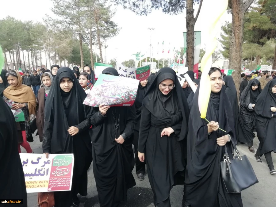 دانشجویان پردیس امام سجاد(ع) در راهپیمایی با شکوه ۲۲ بهمن ۱۳۹۷ 2