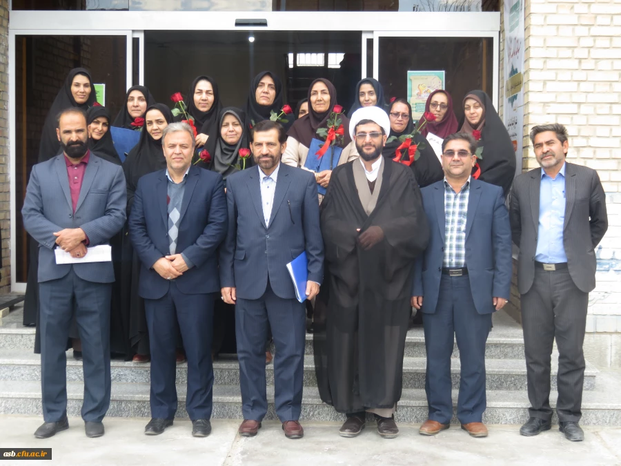 تقدیر از بانوان داشگاه فرهنگیان 2