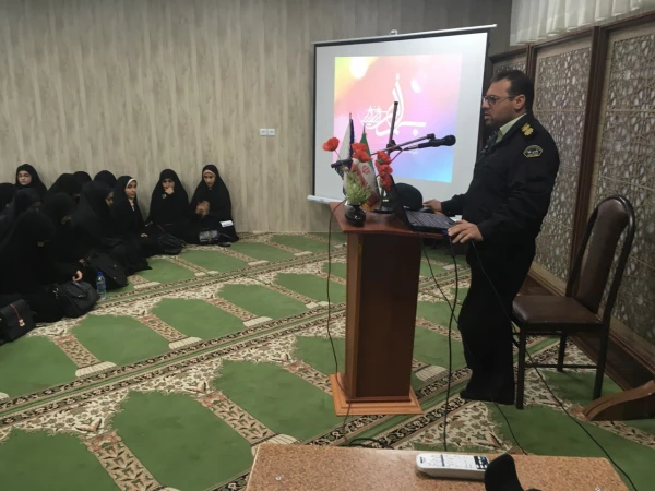 جلسه توجیهی دانشجویان 97 با پلیس فتا 2