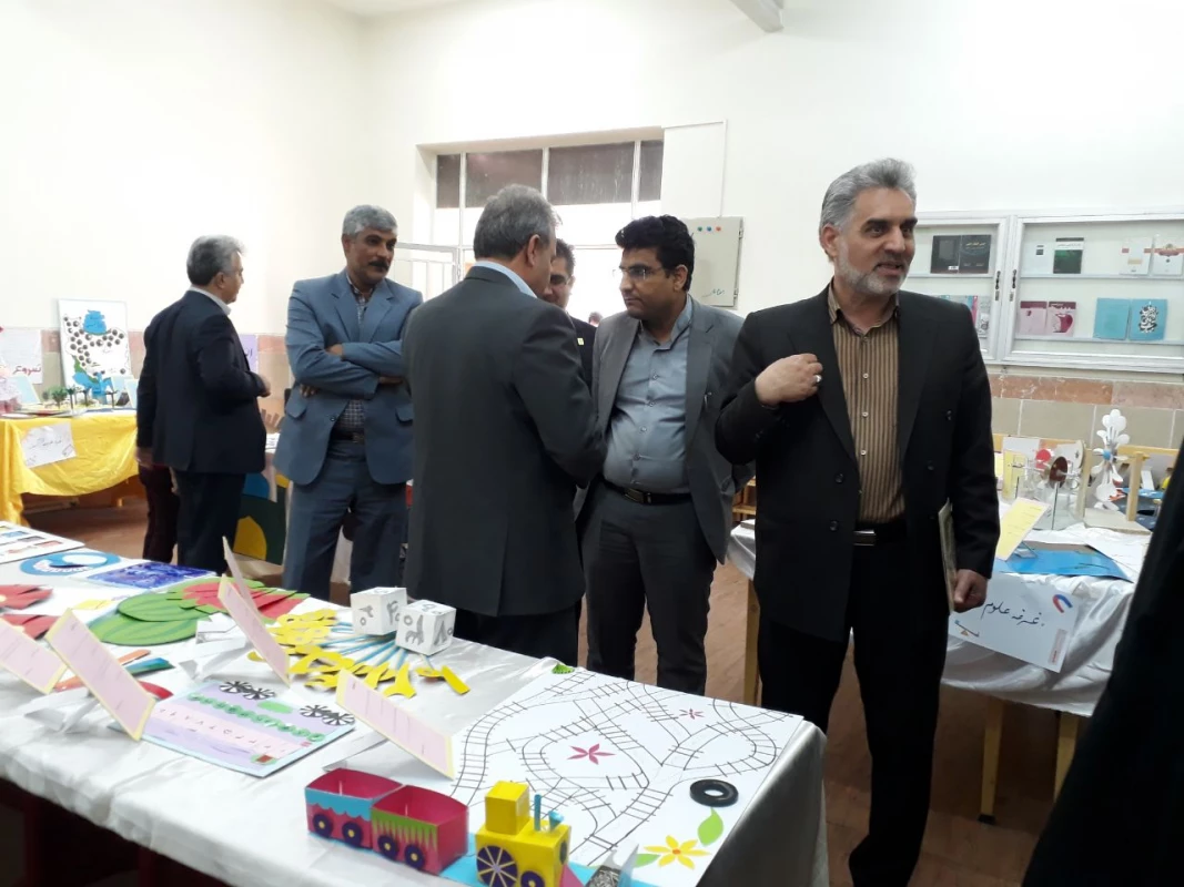 مراسم نشست نومعلمان و برپایی نمایشگاه دست سازه های تدریس  7