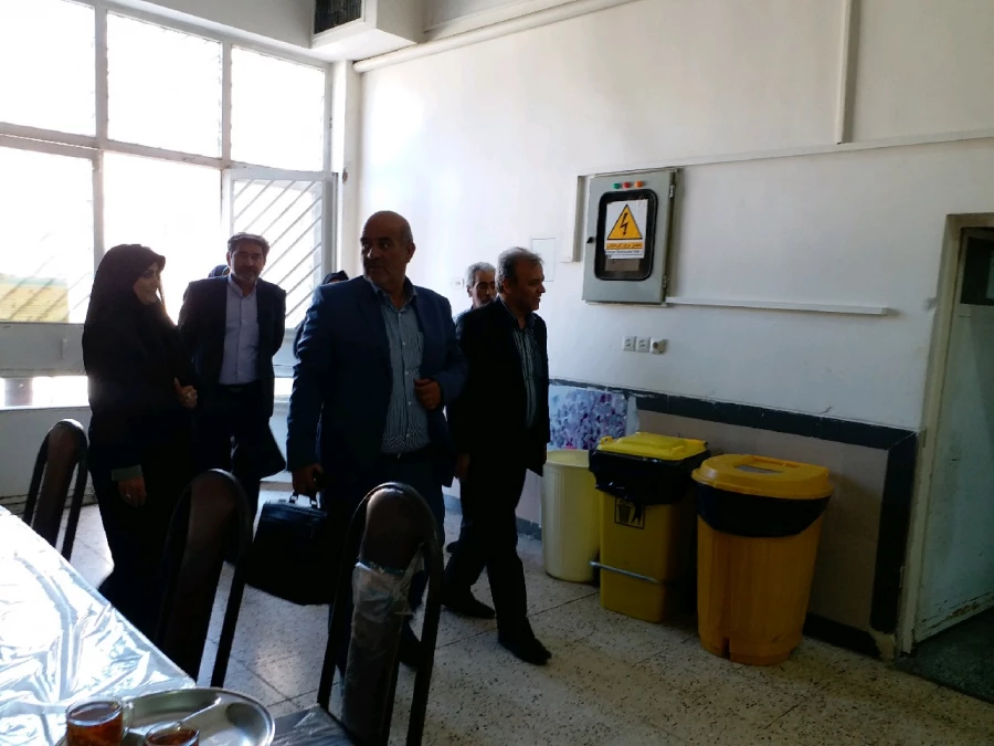 بازدید آقای چناری مسئول امور مالی دانشگاه فرهنگیان از پردیس امام سجاد(ع) 7