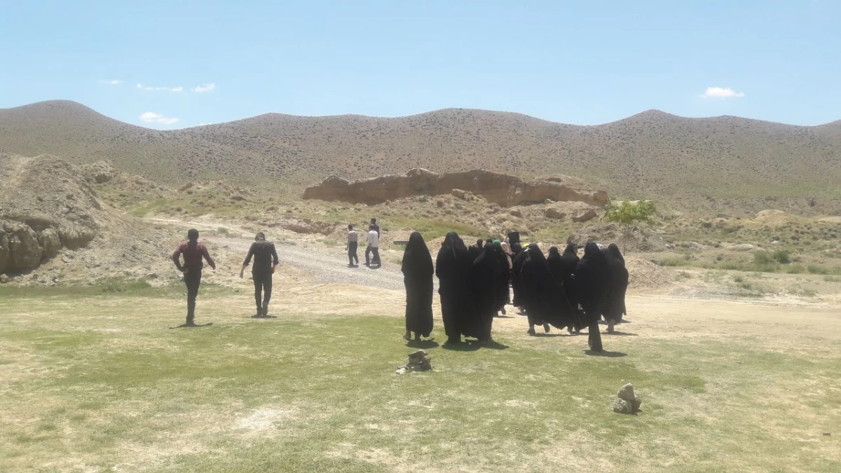 اردوی تفریحی کویرنوردی فردوس 6