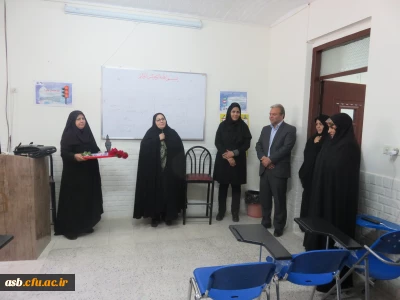 تقدیر از اساتید پردیس به مناسبت هفته بزرگداشت مقام معلم