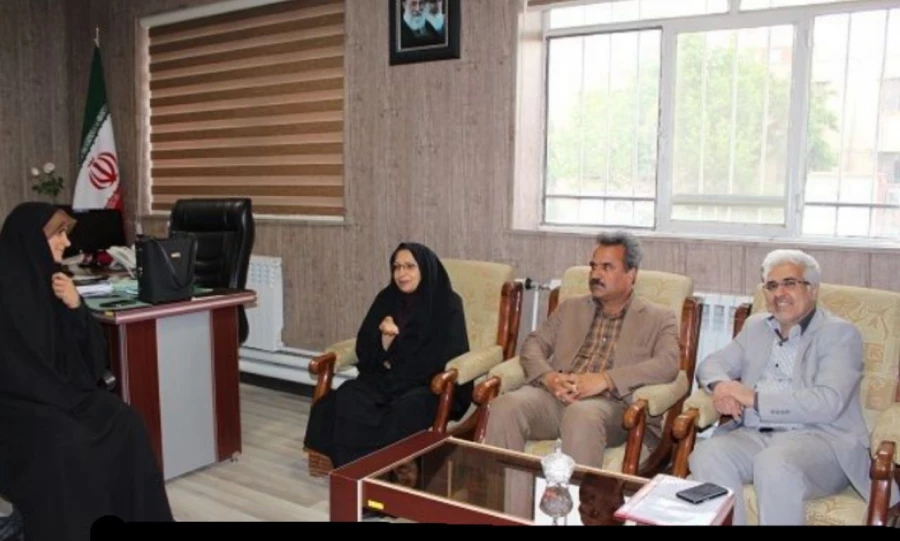 دیدار سرپرست پردیس خواهران امام سجاد(ع) با معاون مالی و اداری، رییس امور اداری و رییس اداره منابع انسانی اداره کل آموزش و پرورش استان خراسان جنوبی 3