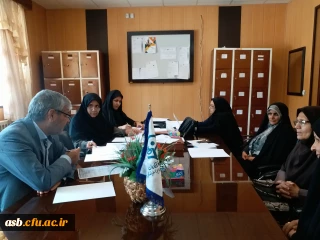 جلسه گروه آموزشی با ریاست دانشگاه