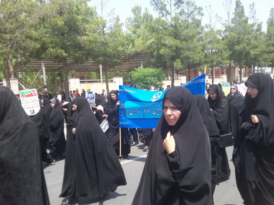 شرکت دانشجویان پردیس در راهپیمایی روز قدس 3