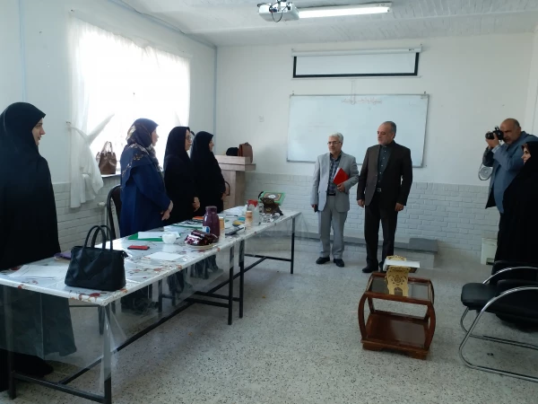 بازدید مدیرکل آموزش و پرورش خراسان جنوبی از روند مصاحبه در پردیس امام سجاد(ع) 5