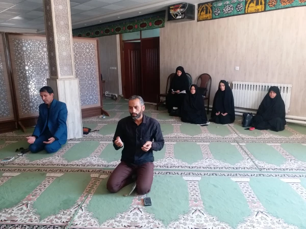 برگزاری زیارت عاشورا در نمازخانه پردیس 2