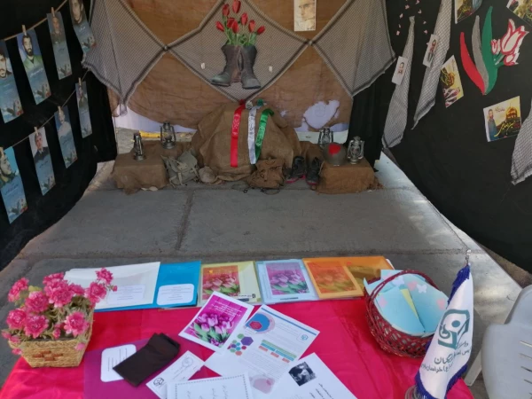 برپایی غرفه استقبال از دانشجومعلمان جدیدالورود در حاشیه نمایشگاه دفاع مقدس 3