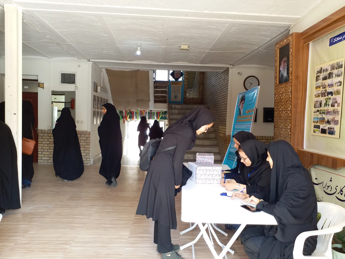 برگزاری انتخابات کانون های فرهنگی و انجمن های علمی پردیس امام سجاد(ع)در تاریخ 13 مهرماه98  3