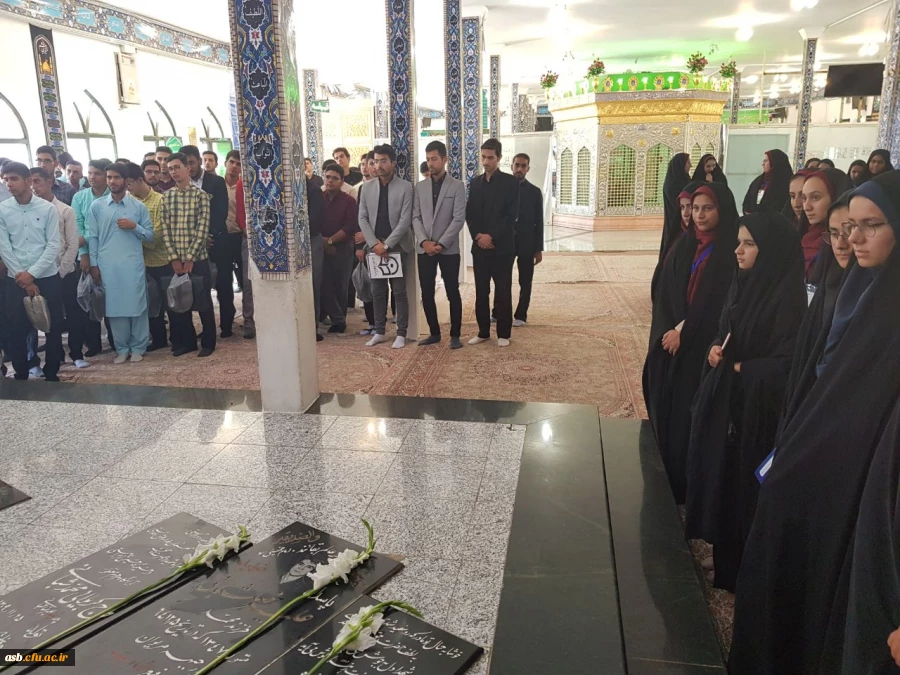 مراسم استقبال از دانشجومعلمان جدید الورود دانشگاه فرهنگیان خراسان جنوبی 3