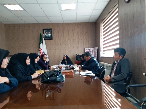 معرفی نیروهای جدید و تحویل ابلاغ آنان توسط سرپرست پردیس امام سجاد(ع) 2