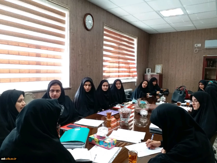 جلسه فرهنگی با دبیرهای کانون های فرهنگی 2