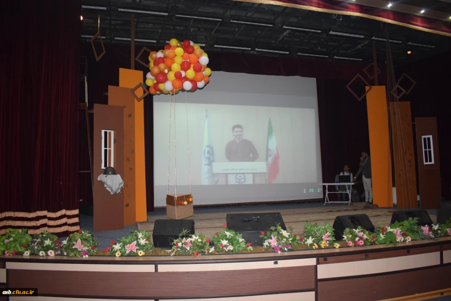 برگزاری مراسم گرامیداشت روز دانشجو 8