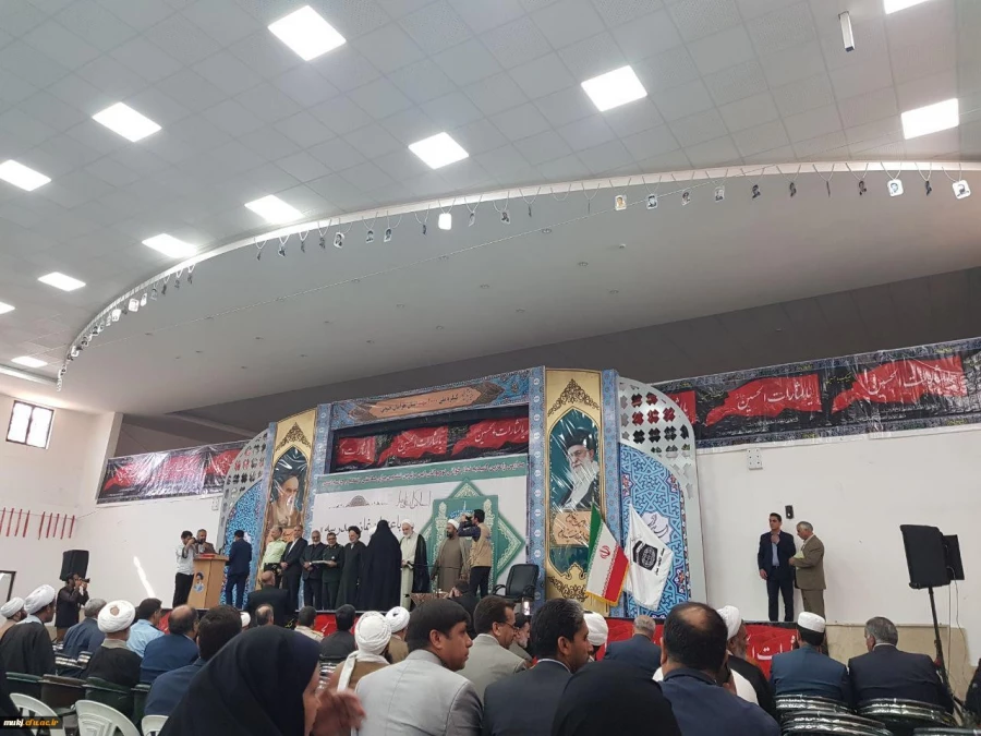 حضور حجه الاسلام قرائتی در خراسان جنوبی و نشست با فرهنگیان و دانشجو معلمان استان 3