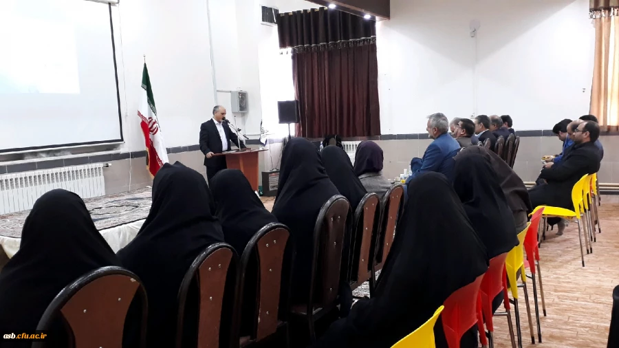 جلسه معارفه معاون منابع انسانی و امور دانشجویی پردیس امام سجاد (ع) 3