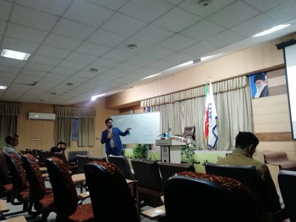 برگزاری کارگاه مدیریت دانایی 
 2